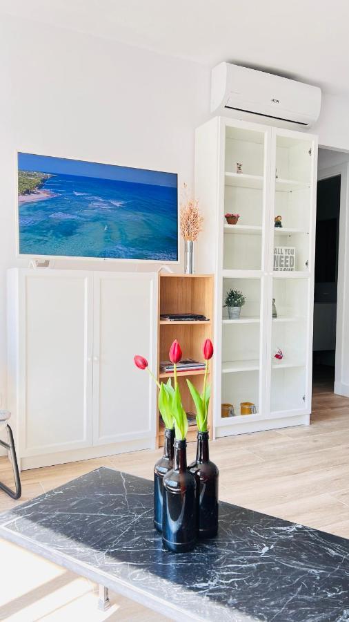 Delux Apartament ซาลอว์ ภายนอก รูปภาพ