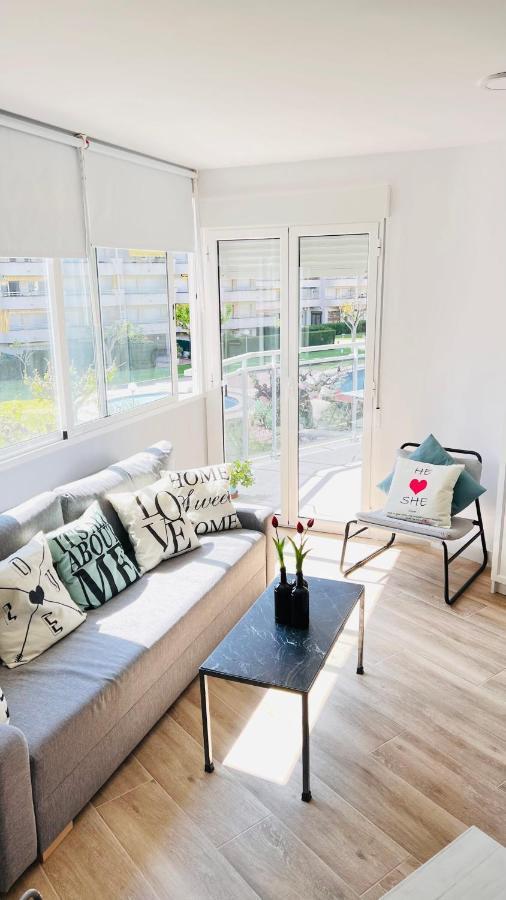 Delux Apartament ซาลอว์ ภายนอก รูปภาพ