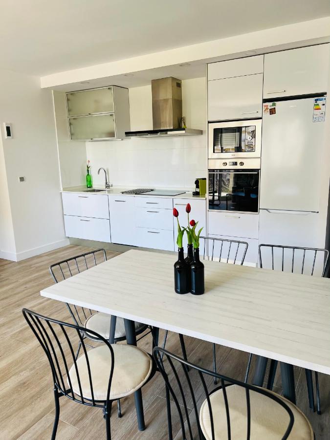 Delux Apartament ซาลอว์ ภายนอก รูปภาพ