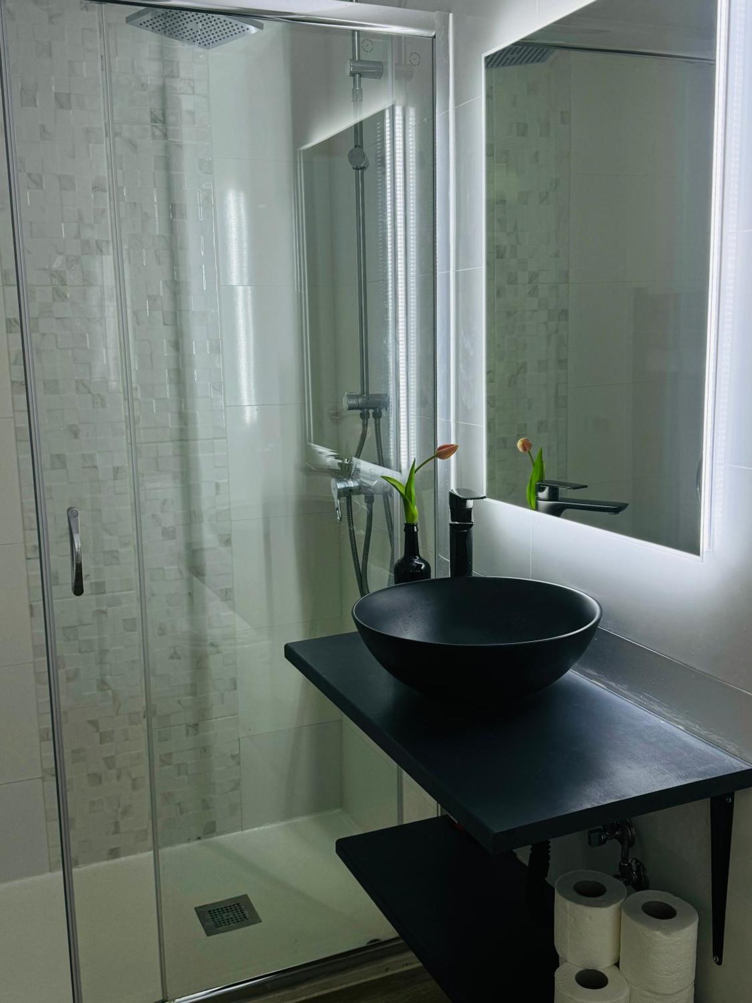 Delux Apartament ซาลอว์ ภายนอก รูปภาพ